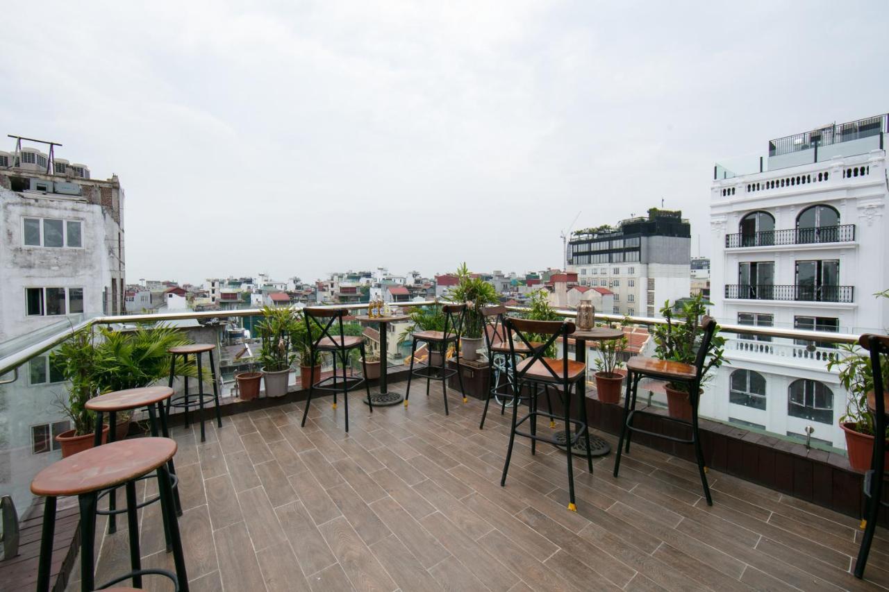 Downtown Hostel & Rooftop Bar Hanoi Exterior photo